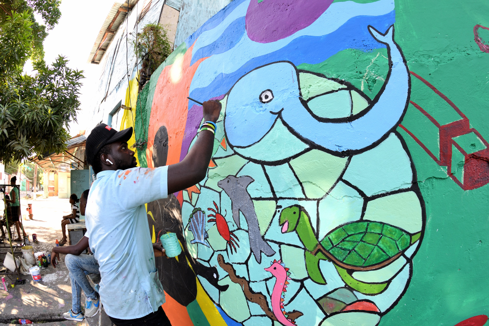 PAINT THE CITY